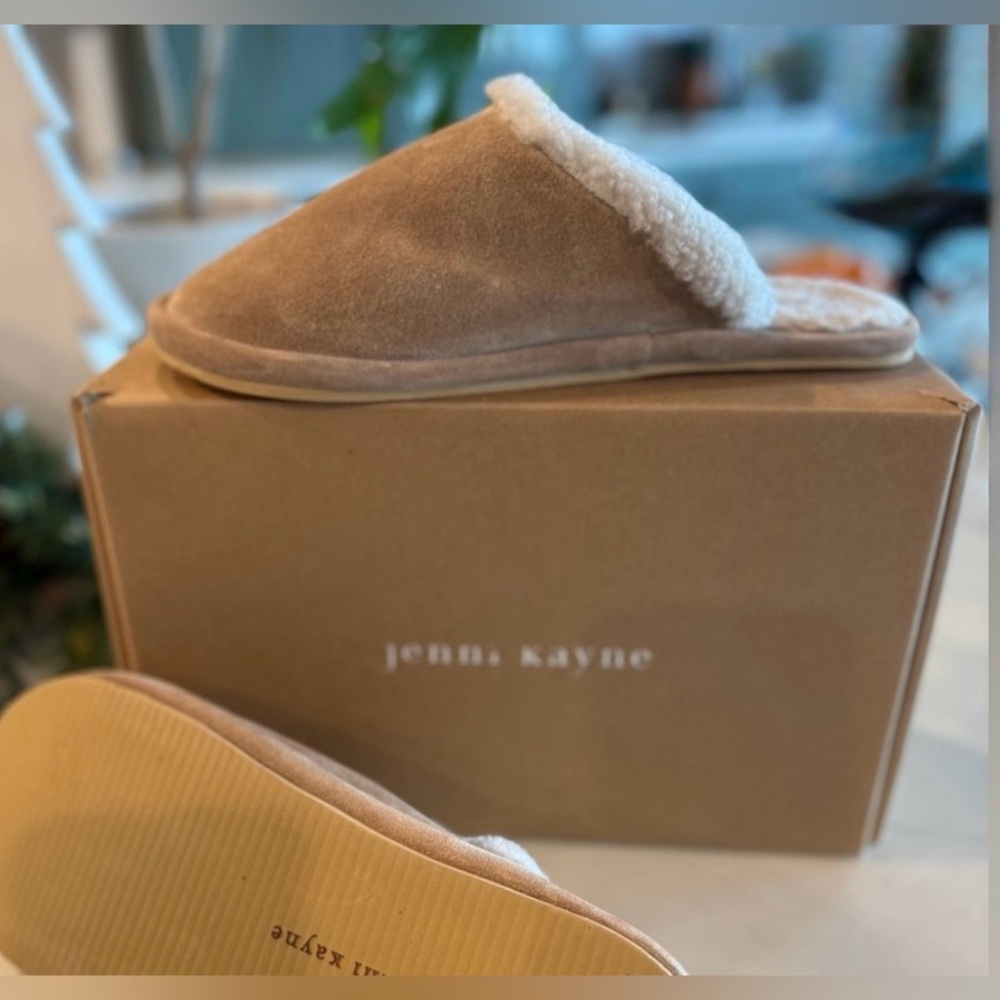 Jenni Kayne suede slippers . Unisex
